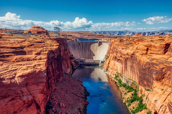 Horseshoe Bend & Beyond: Where to Take Photos in Page, AZ by Wildsight Photography. Glen Canyon Dam.